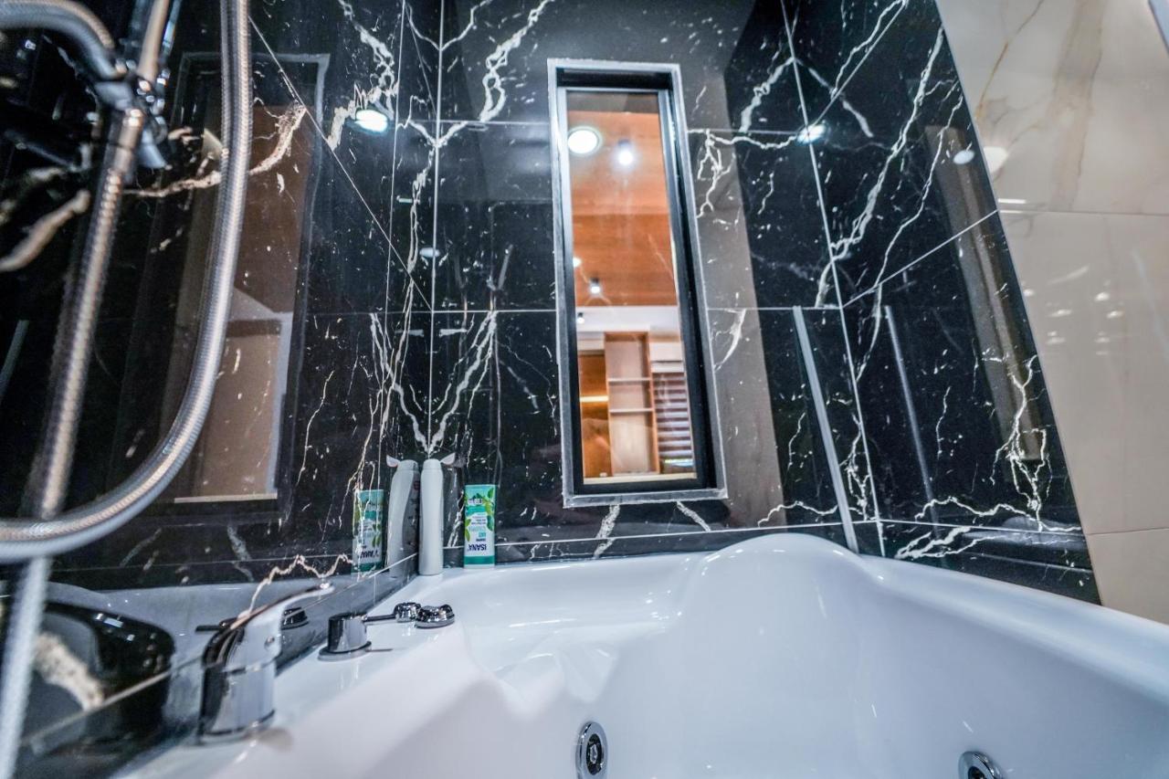 Haris Luxury Apartment No.4 Tirana Zewnętrze zdjęcie